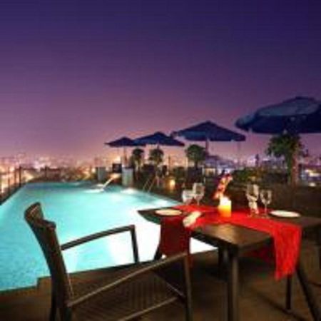 Yogi Executive, Navi Mumbai Hotell Eksteriør bilde